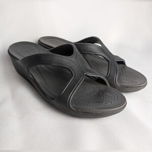 CROCS Women Wedge Sandals Size 6 Dark Gray Black Color